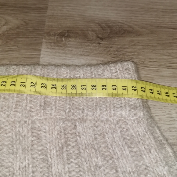 New Zara wool blend high waisted ribbed shorts - Picture 5 of 6